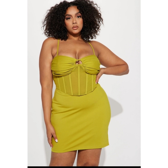Fashionnova Chartreuse Corset Slipdress Size 1X - Picture 5 of 5